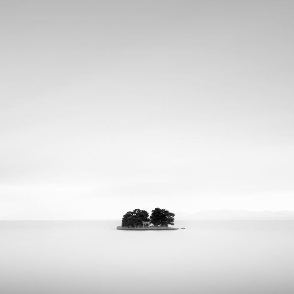 Photograph Stefano Orazzini Yomegashima Island on One Eyeland